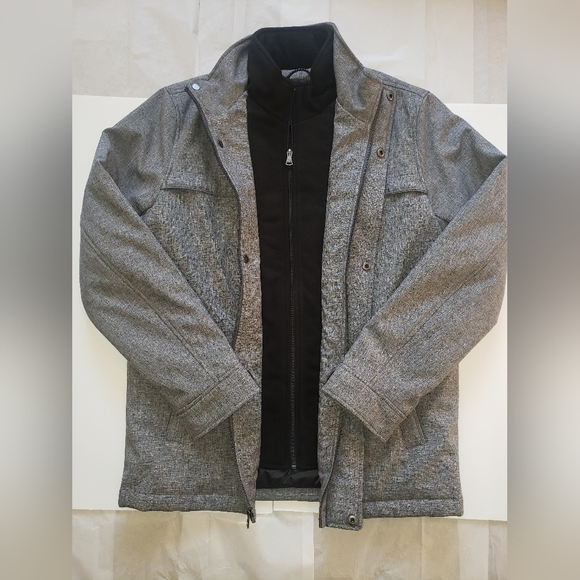 Dockers Soft Shell Jacket - Picture 2 of 3